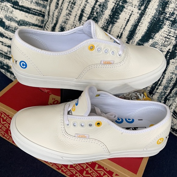 Vans Authentic NYC True White/True White WMNS - Picture 11 of 16